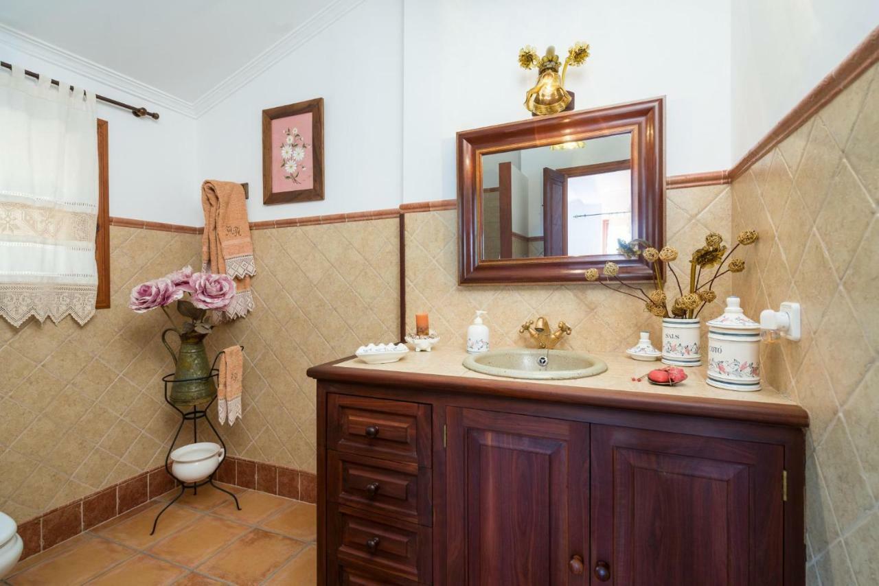 Es Cocons Villa Sineu  Buitenkant foto